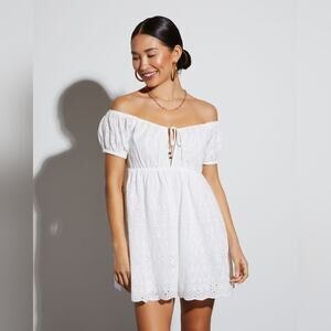 VICI enchanted  escape  Romper short NWOT